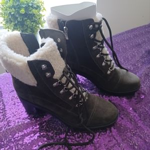 Women's boots